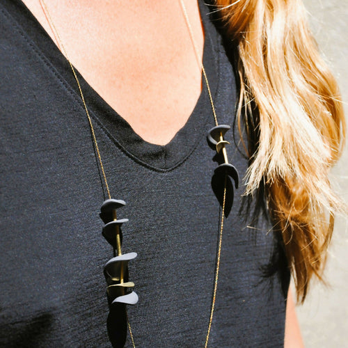 sautoir_petales_coloris_au_choix_koeda copie | EMPREINTES Paris - EMPREINTES Paris