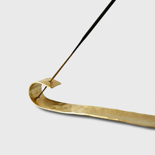 porte_encens_en_laiton_martele_frederique_tilly copie 2 | EMPREINTES Paris - EMPREINTES Paris