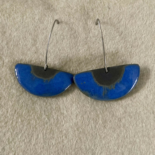 boucles_doreilles_demi_lunes_bleues_laure_neumann copie | EMPREINTES Paris - EMPREINTES Paris