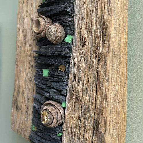 tableau_mosaique_nature_bois_ardoise_cupules_ii_musea_mosaique copie | EMPREINTES Paris - EMPREINTES Paris