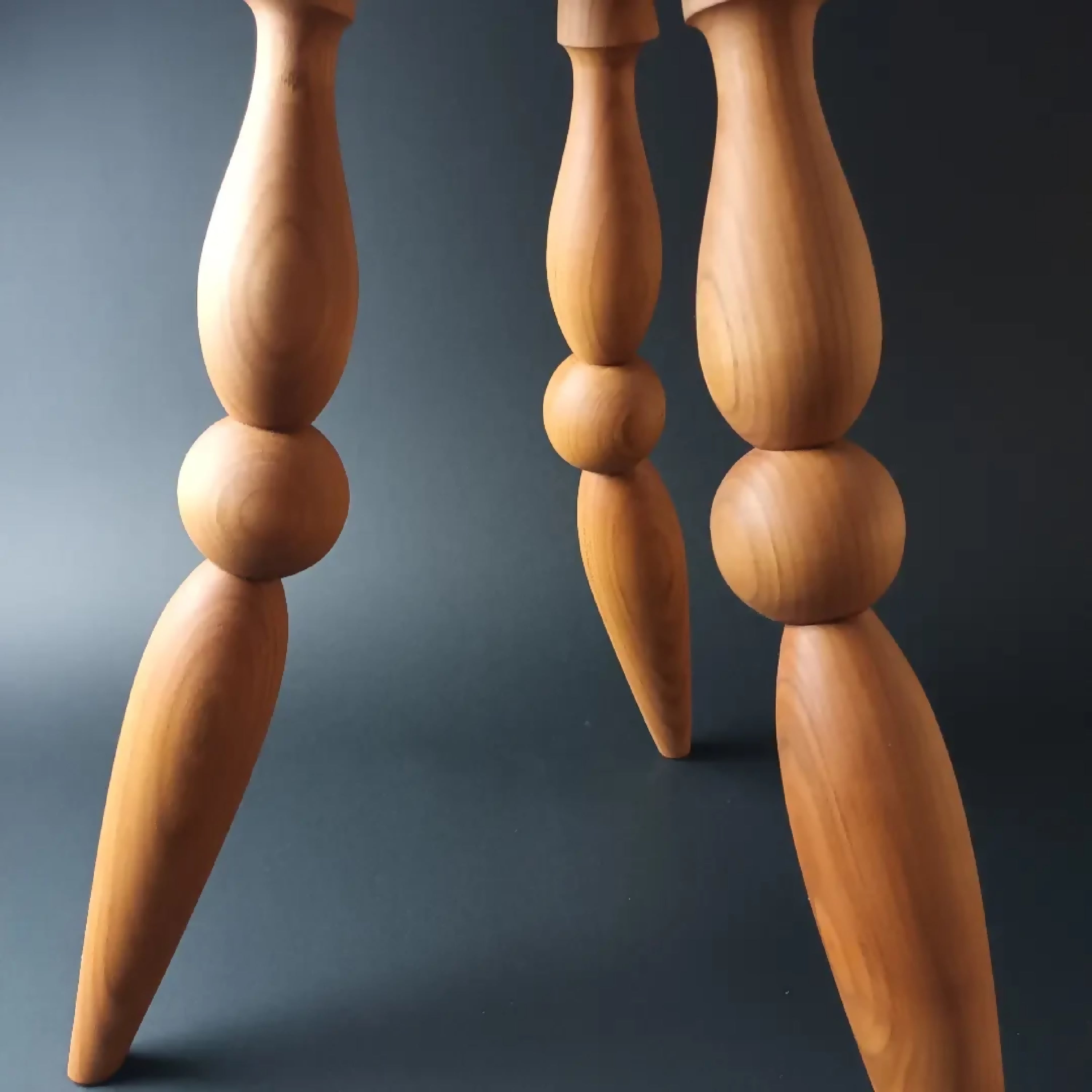 Table de chevet Dancing Bedside | EMPREINTES Paris