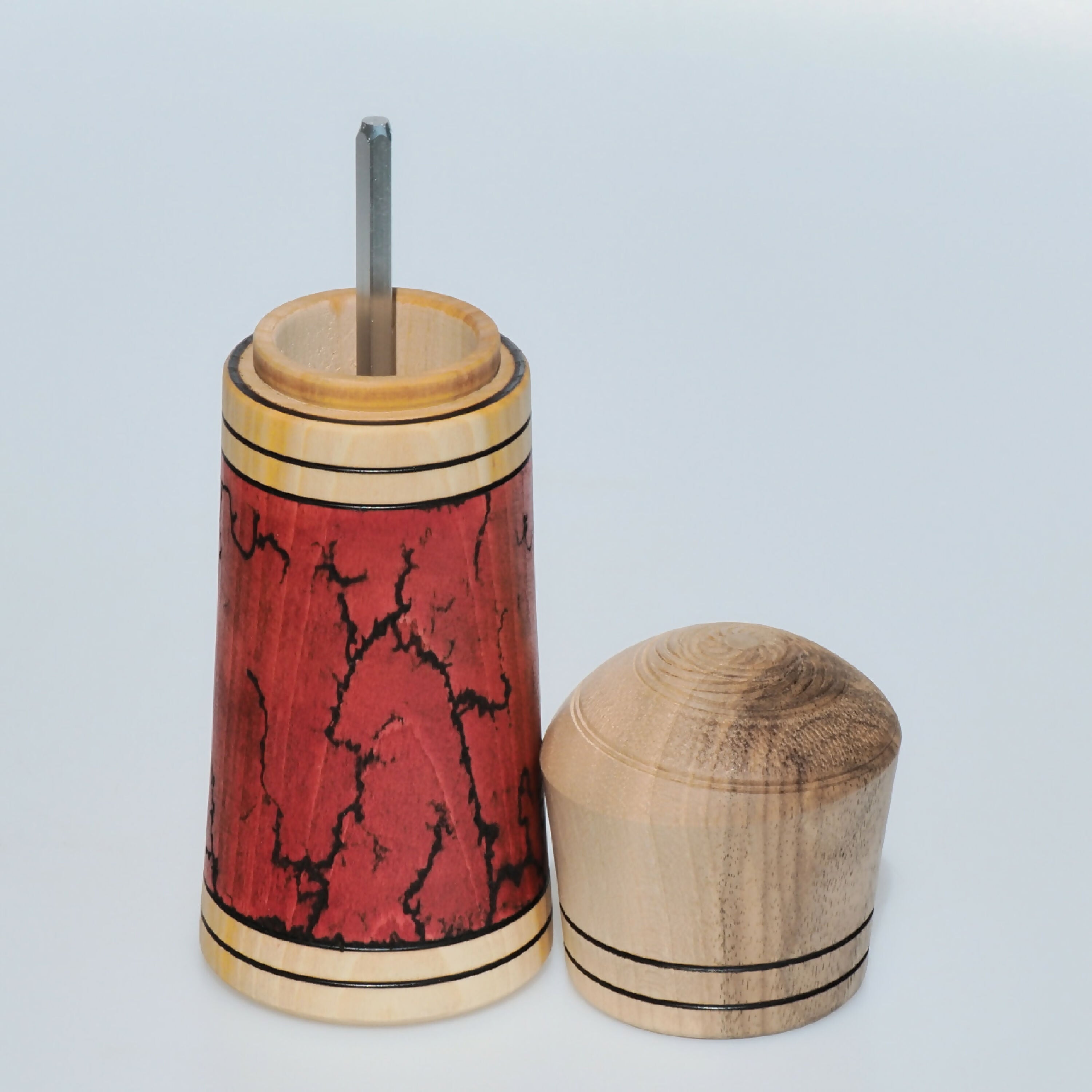 moulin_a_poivre_en_cerisier_et_noyer_latelier_du_mercantour | EMPREINTES Paris