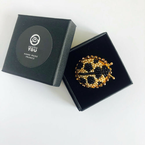 MRevACaOUg | EMPREINTES Paris - EMPREINTES Paris