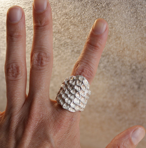 bague_paleolitica_i_piece_unique_t59_en_argent_pur_sol_billeke copie | EMPREINTES Paris - EMPREINTES Paris