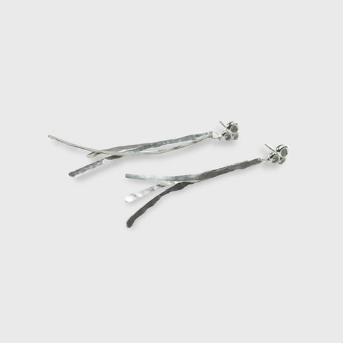 Boucles d’oreilles pendantes en argent massif avec pampille | EMPREINTES Paris - EMPREINTES Paris