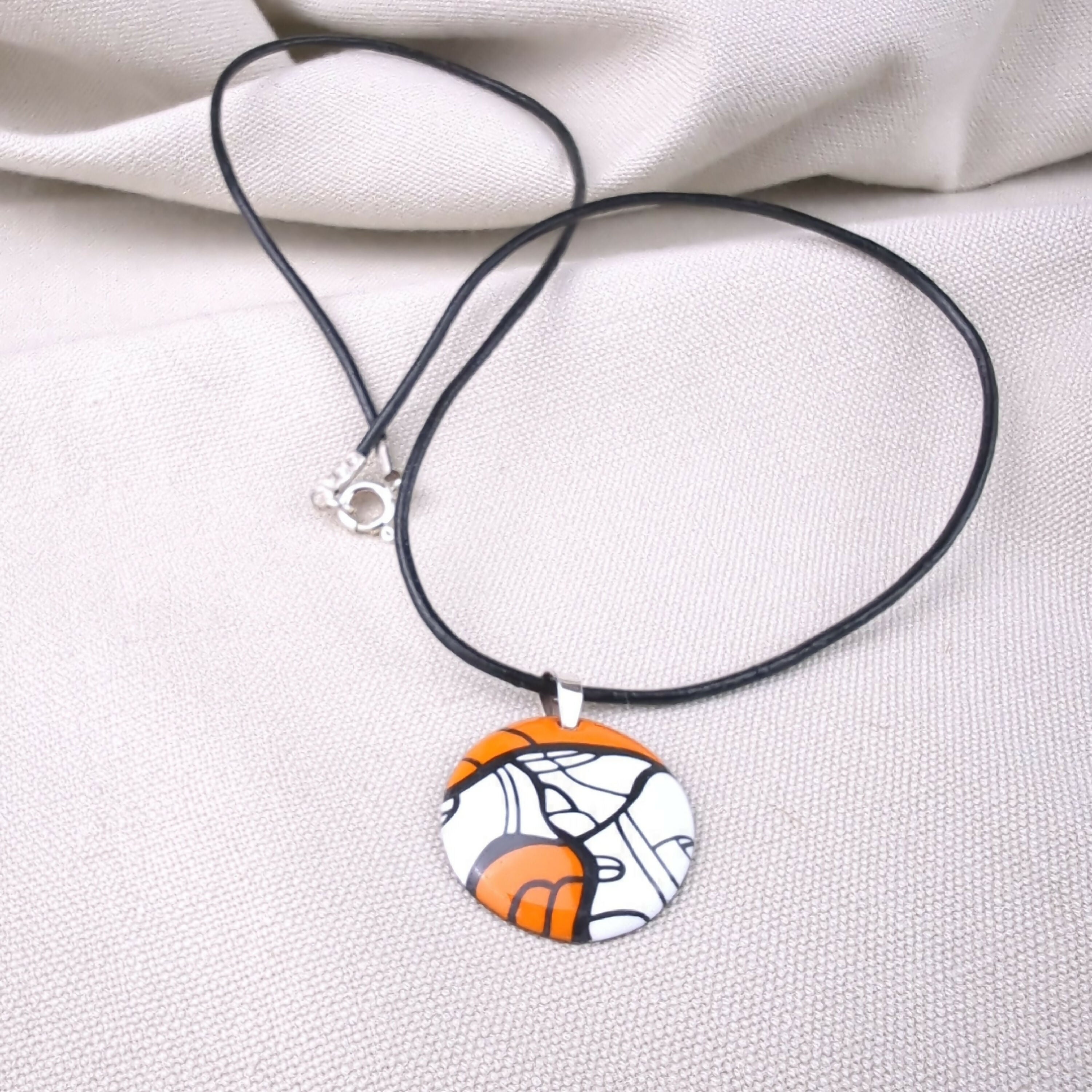 Collier Pop Art en émail sur cuivre - Orange | EMPREINTES Paris