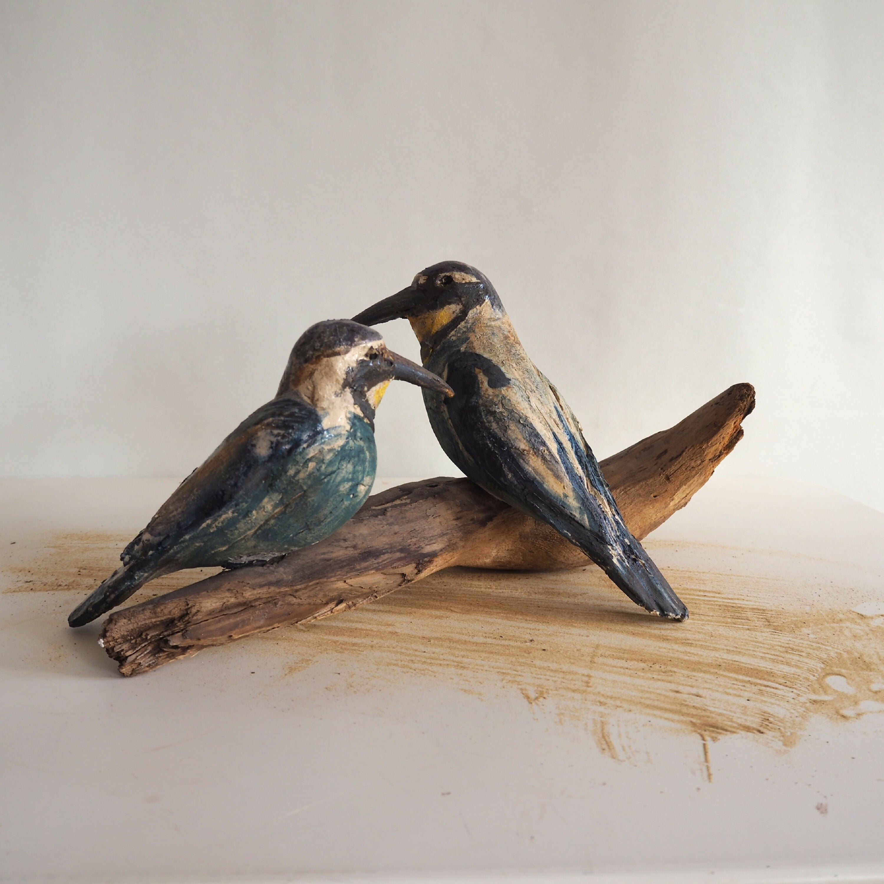 sculpture_duo_de_guepiers_deurope_sur_bois_marie_helene_valladeh copie | EMPREINTES Paris