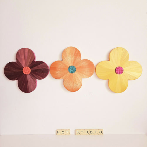 FlowerPower - fleur en marqueterie de paille orange | EMPREINTES Paris - EMPREINTES Paris
