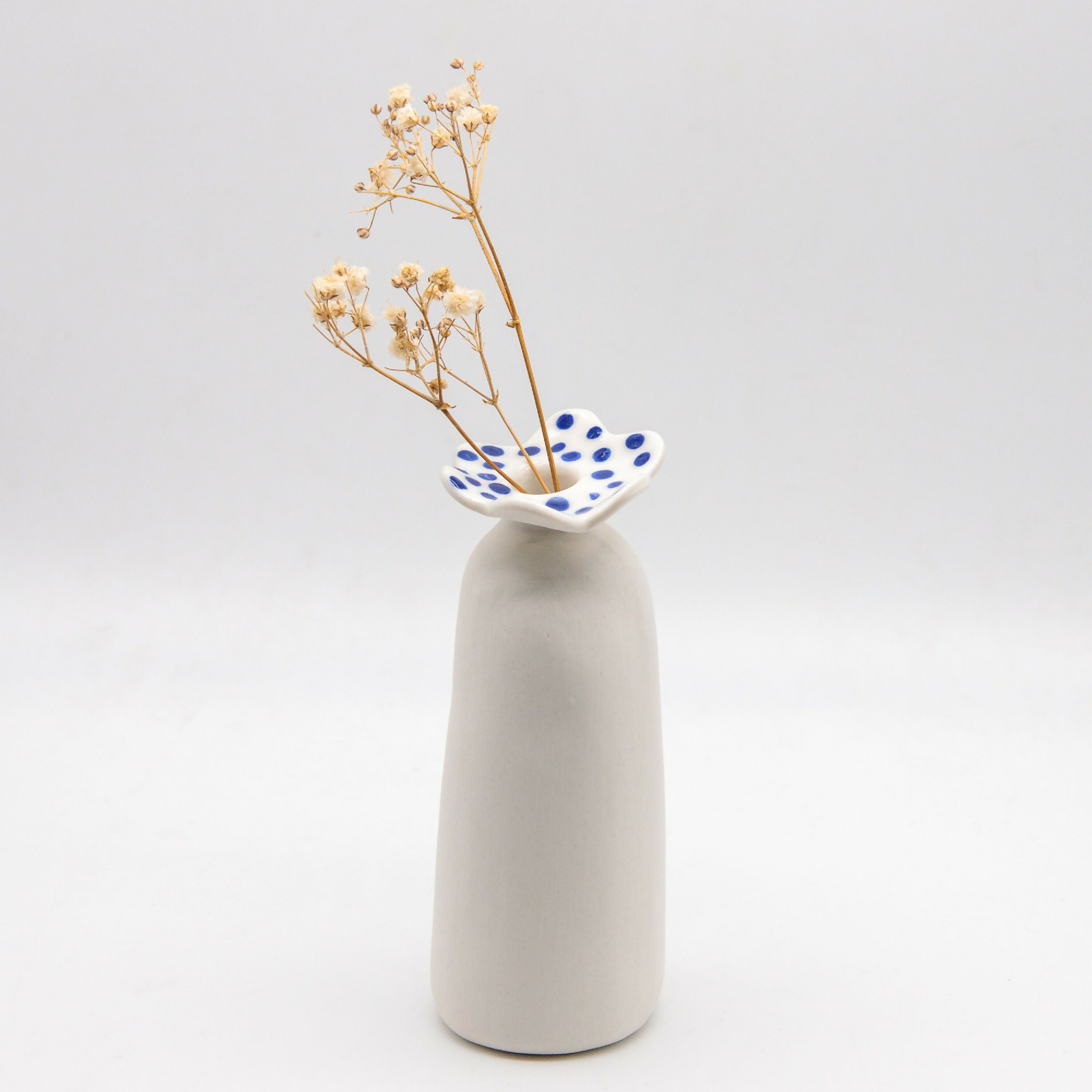 soliflore_fleur_a_points_bleus_sylvie_godart | EMPREINTES Paris