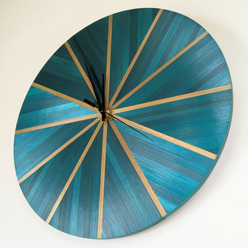 horloge_murale_ronde_avec_marqueterie_de_paille_verte_bleutee_et_dore_jerome_ebenisterie copie | EMPREINTES Paris - EMPREINTES Paris