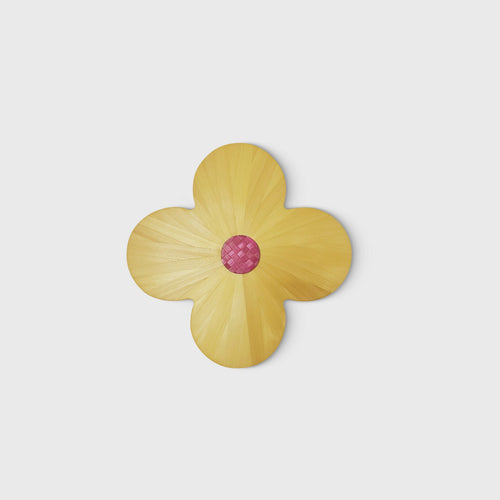FlowerPower - fleur en marqueterie de paille jaune | EMPREINTES Paris - EMPREINTES Paris