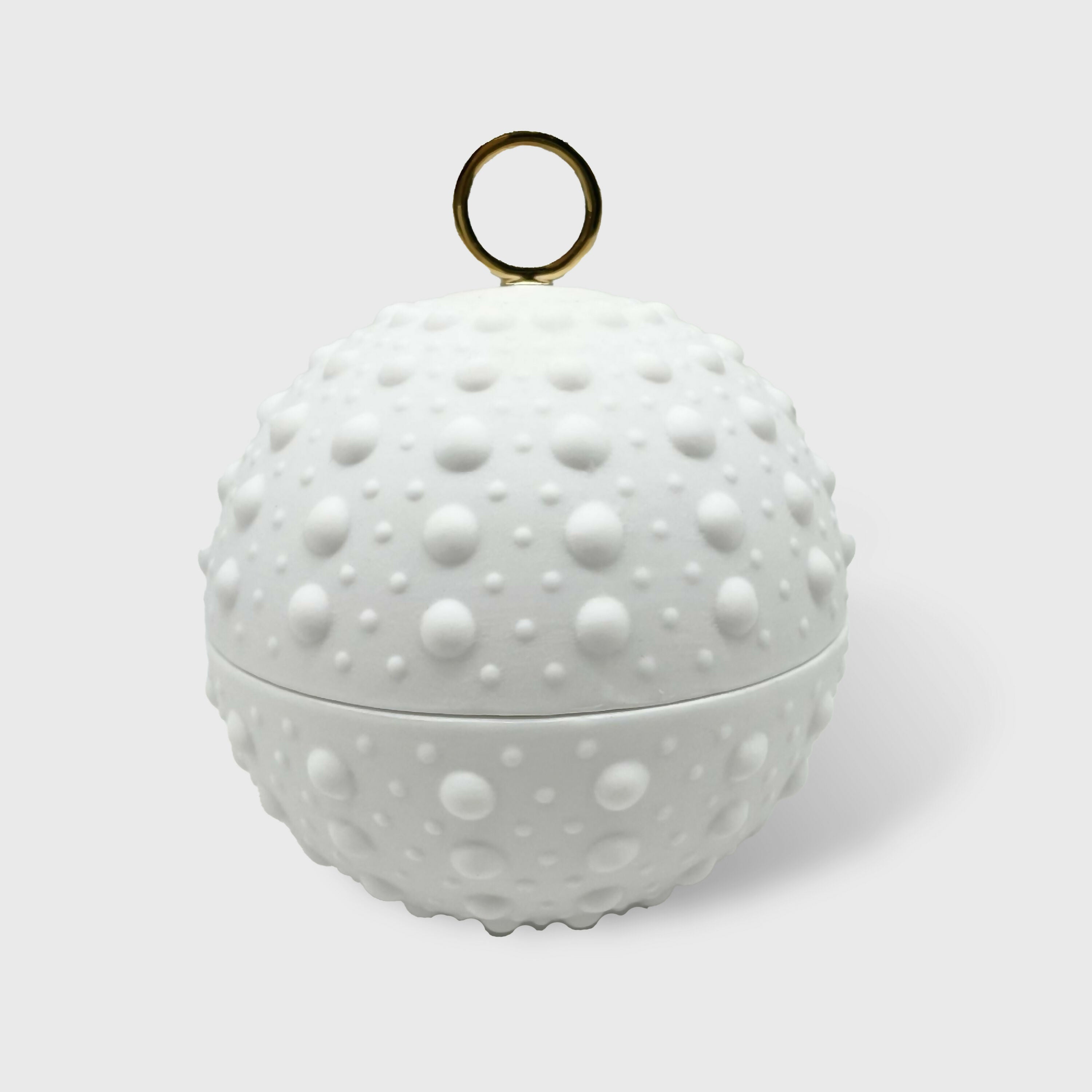 bonbonniere_boule_picots_avec_anneau_en_or_grand_modele_porcelaine_de_limoges_la_seynie copie | EMPREINTES Paris