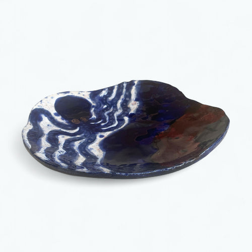 plat_au_poulpe_bleu_emmanuelle_mellot_kristy_ceramiques copie | EMPREINTES Paris - EMPREINTES Paris