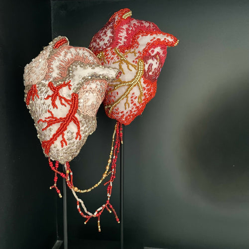 sculpture_textile_brodee_coeurs_11_agathe_you copie | EMPREINTES Paris - EMPREINTES Paris