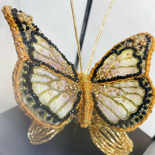 papillon_morpho_or_et_noir_agathe_you copie | EMPREINTES Paris - EMPREINTES Paris