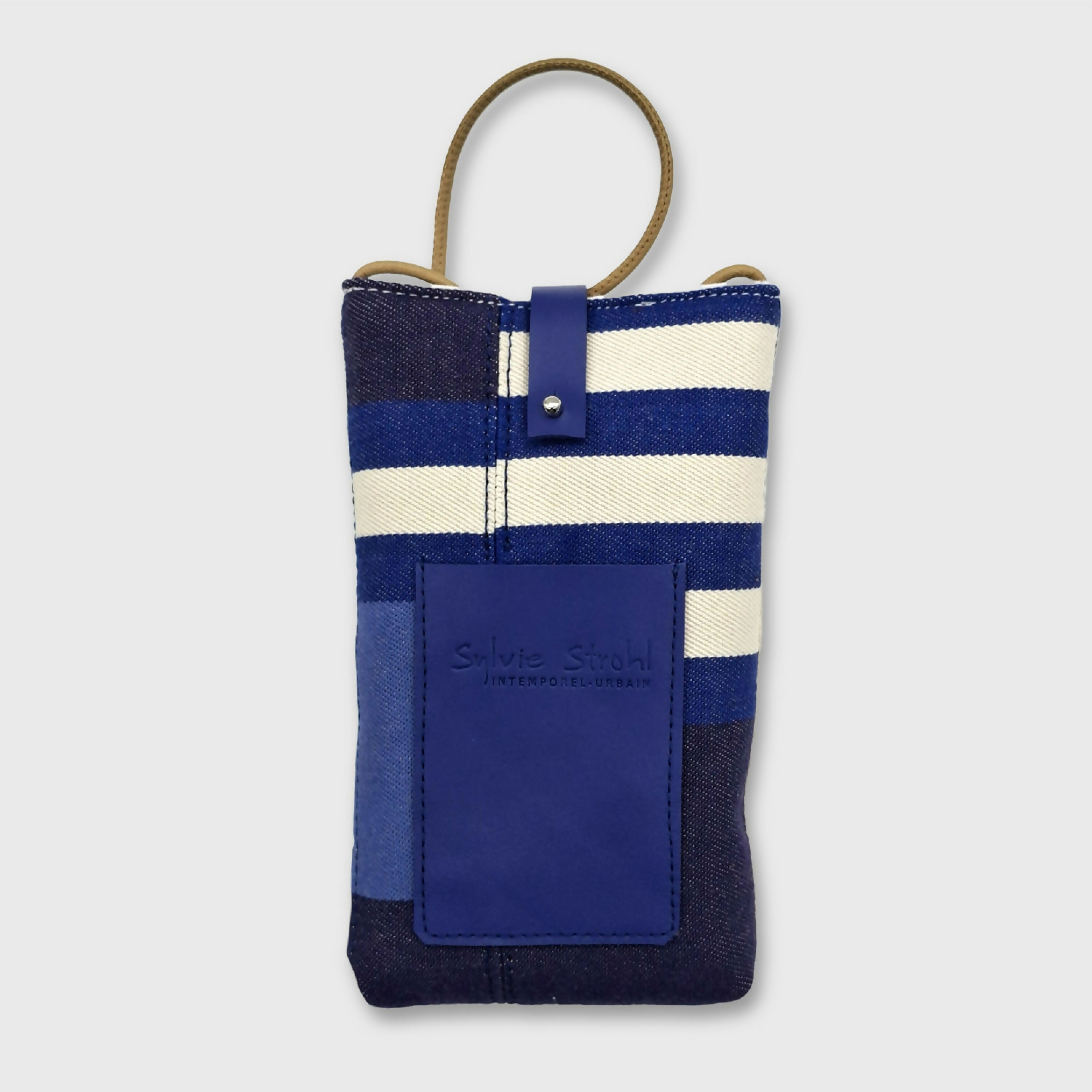 poche_telephone_bleu_basque_sylvie_strohl copie | EMPREINTES Paris