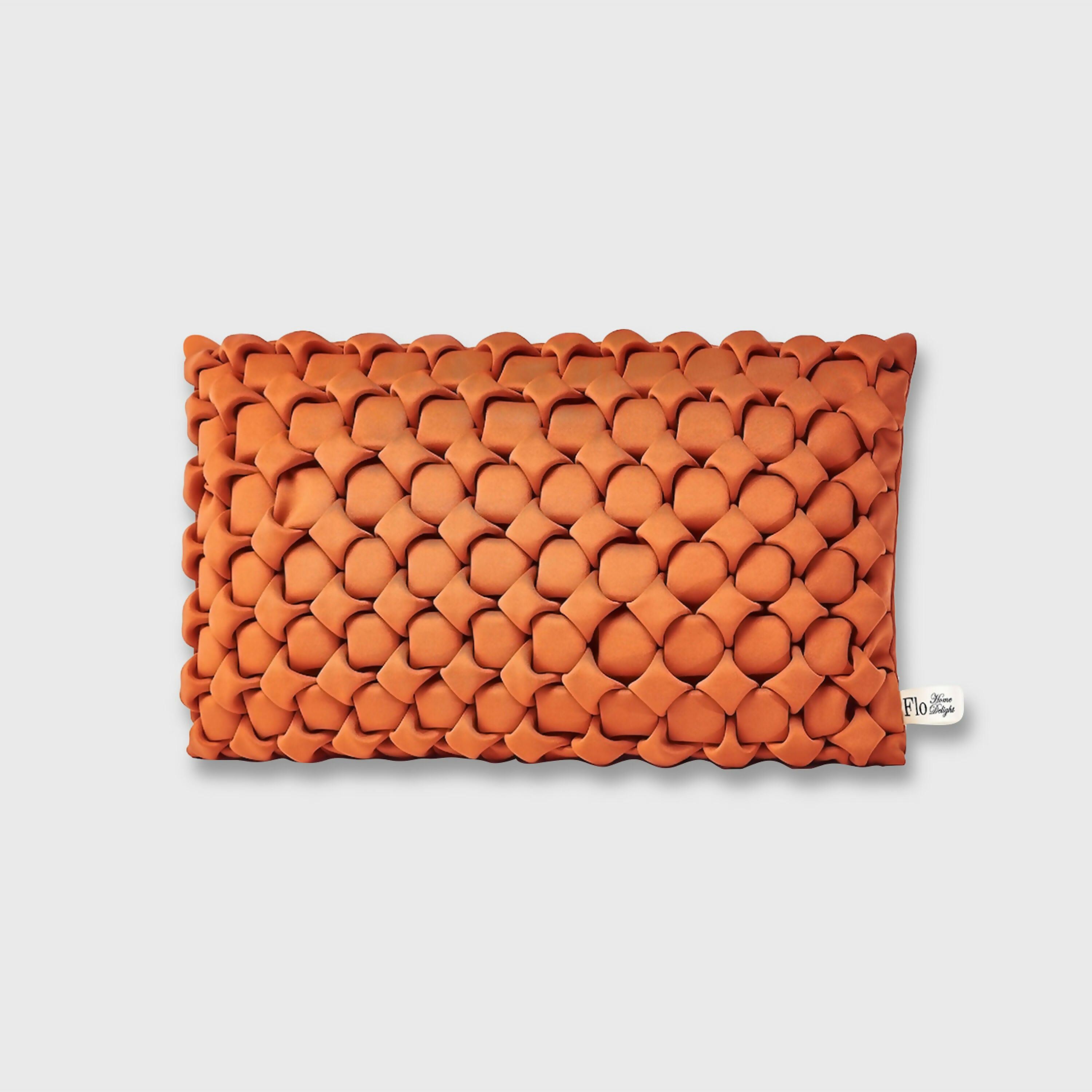 coussin_rectangulaire_neosmock_orange_floriane_schmitt_studio copie | EMPREINTES Paris