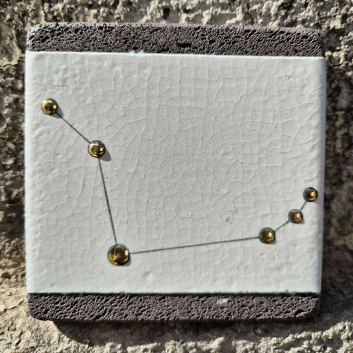 carre_de_pierre_de_lave_emaillee_constellation_du_belier_les_emaux_de_marie copie | EMPREINTES Paris - EMPREINTES Paris