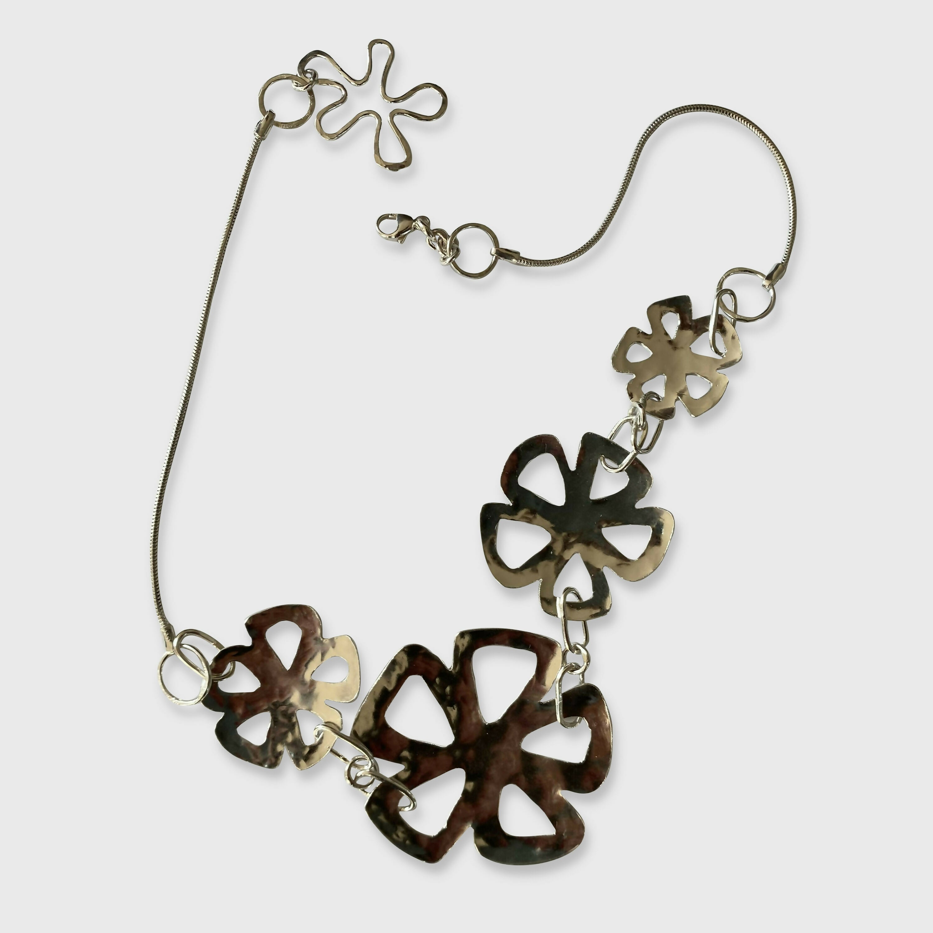 ILgcPVBqpt | EMPREINTES Paris