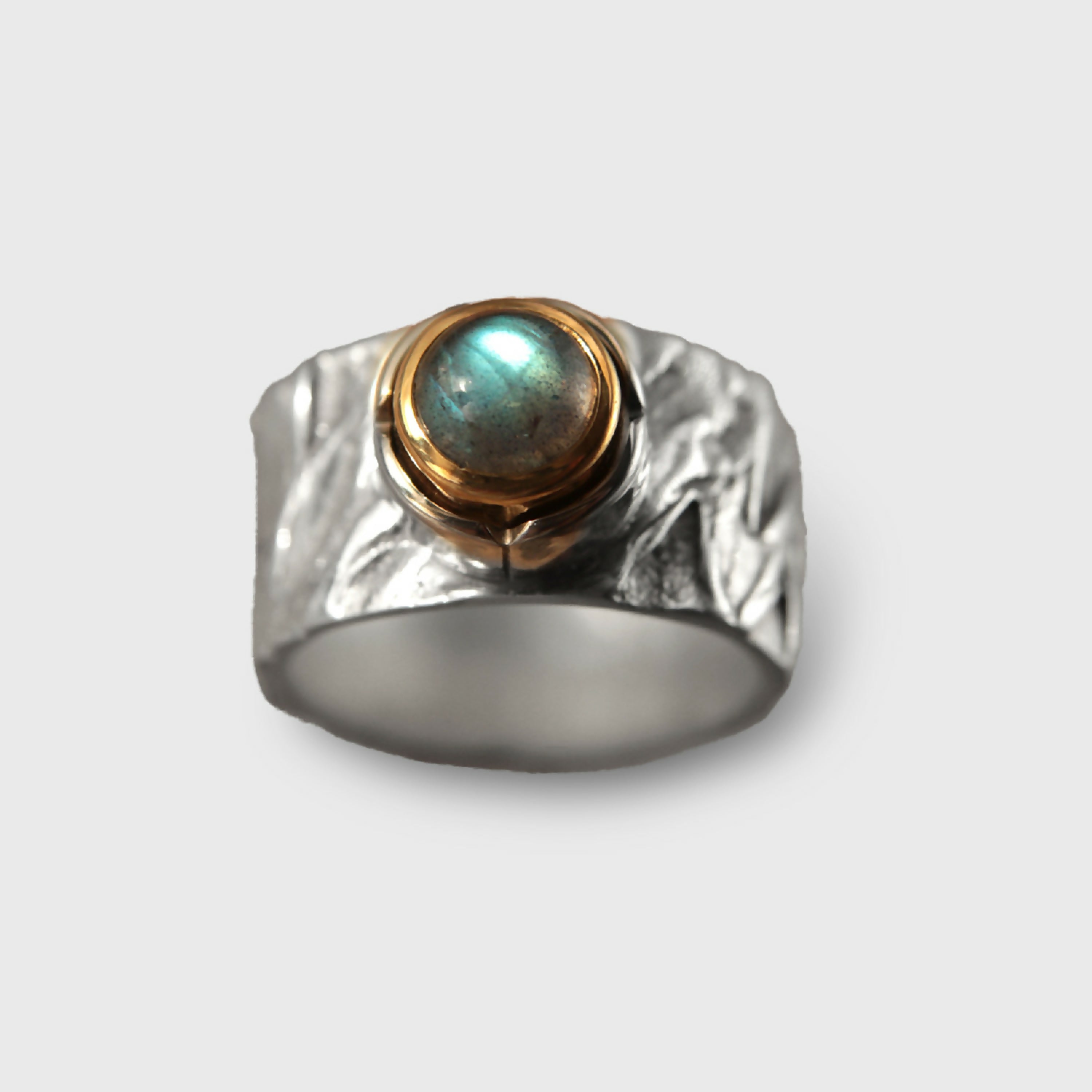 bague_loto_iv_piece_unique_t58_en_argent_pur_or_et_palladium_avec_labradorite_sol_billeke copie | EMPREINTES Paris