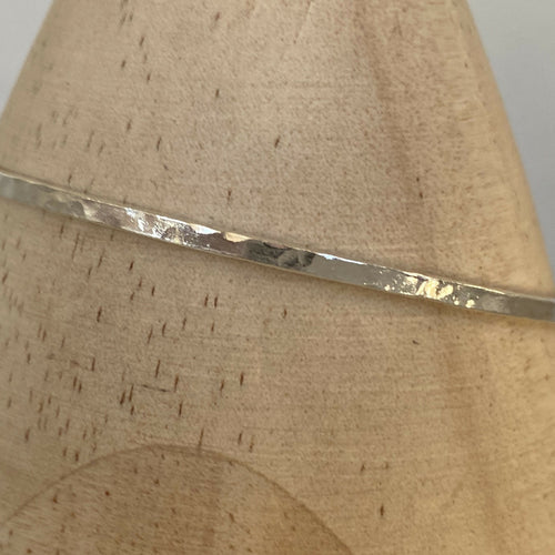 bracelet_jonc_en_argent_massif_et_sa_breloque_coeur_artyssia copie | EMPREINTES Paris - EMPREINTES Paris