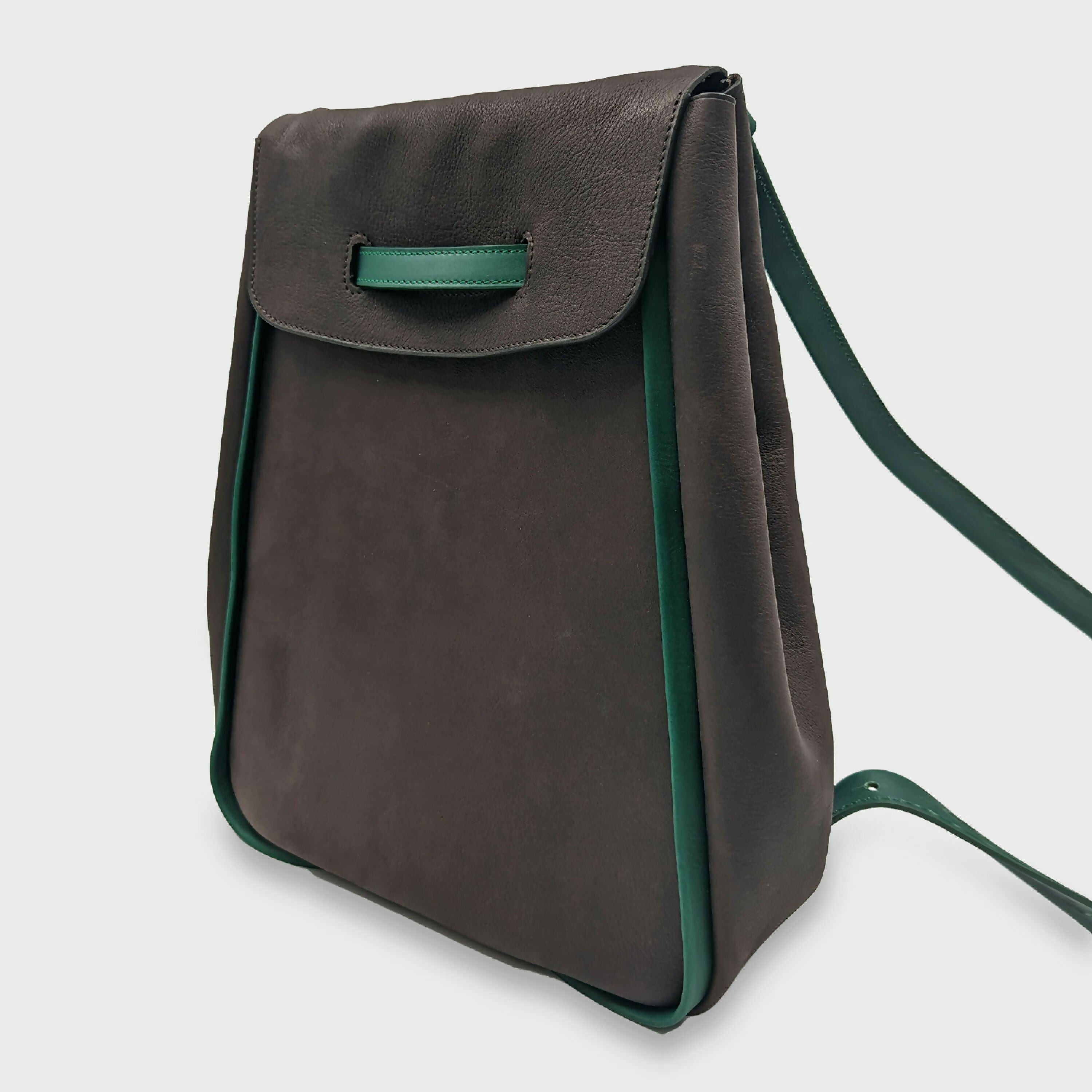 sac_a_dos_en_cuir_atelier_lily_b copie | EMPREINTES Paris