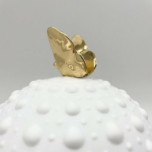 bonbonniere_boule_picots_avec_papillon_en_or_grang_modele_porcelaine_de_limoges_la_seynie copie | EMPREINTES Paris - EMPREINTES Paris