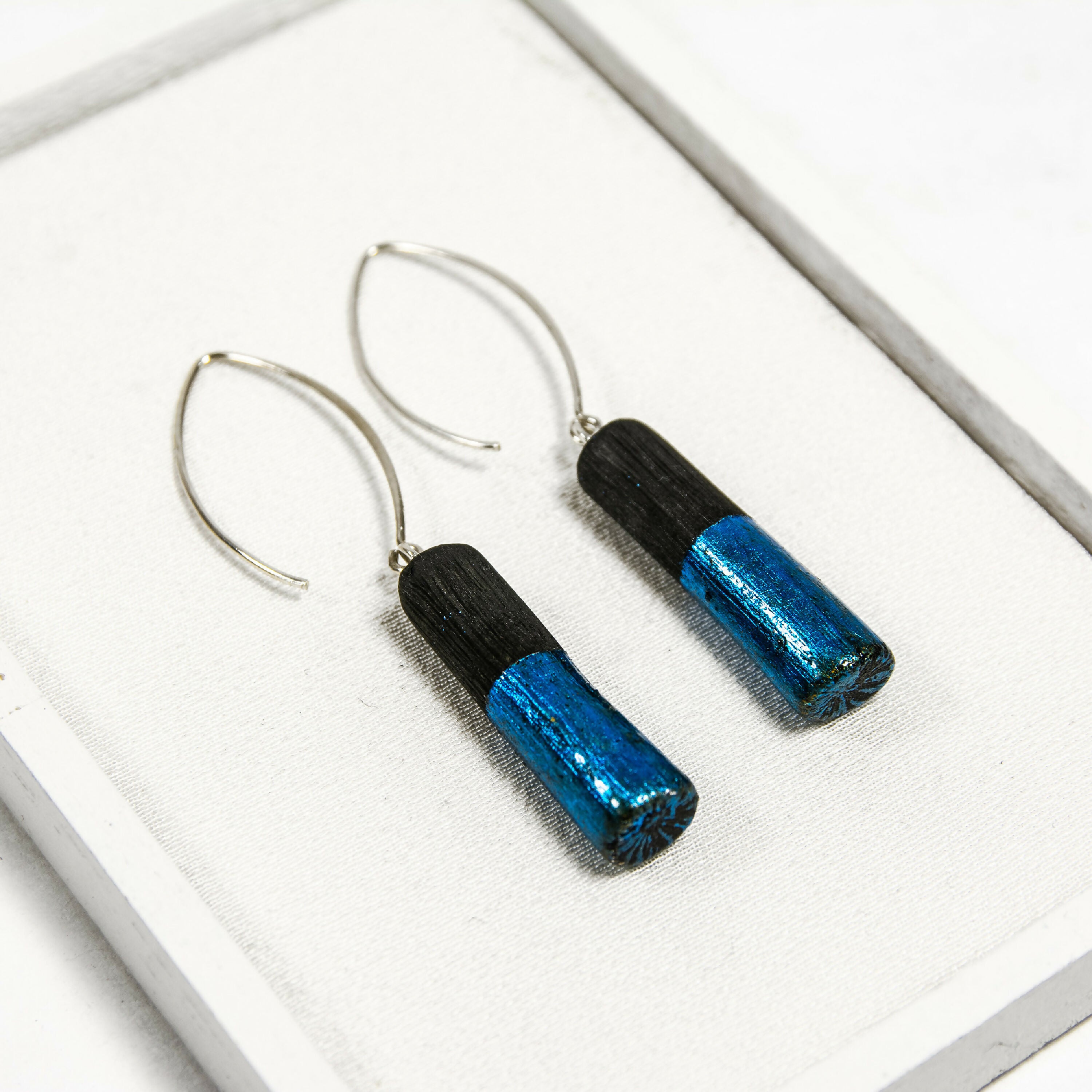 boucles_doreilles_blue_fuli_eda_4_charcoal_eskimeit copie | EMPREINTES Paris