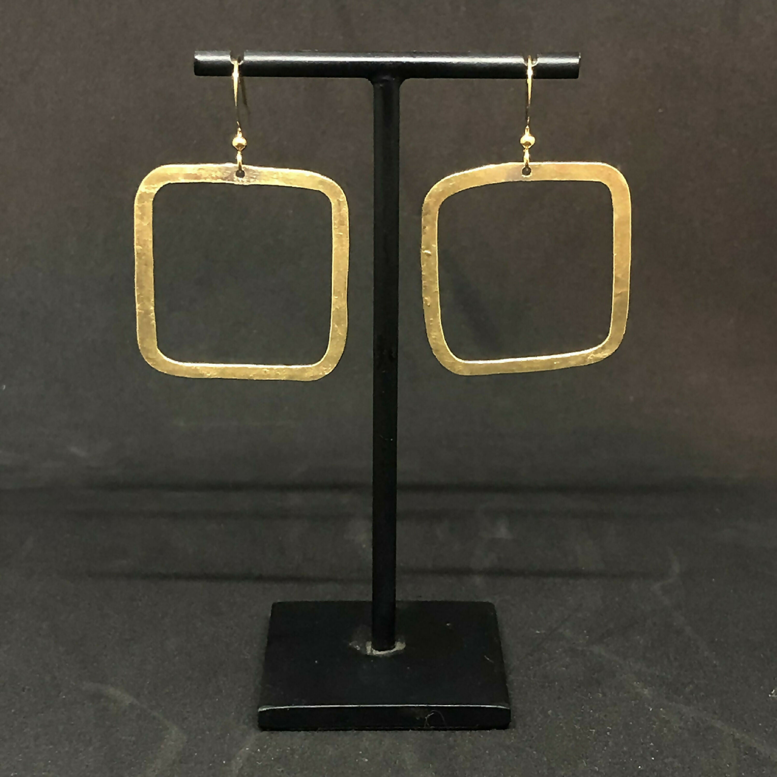 1FlePS6jME | EMPREINTES Paris