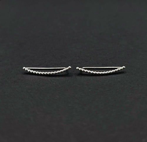 boucles_doreilles_grimpantes_perles_dargent_a_part_bijoux copie | EMPREINTES Paris - EMPREINTES Paris