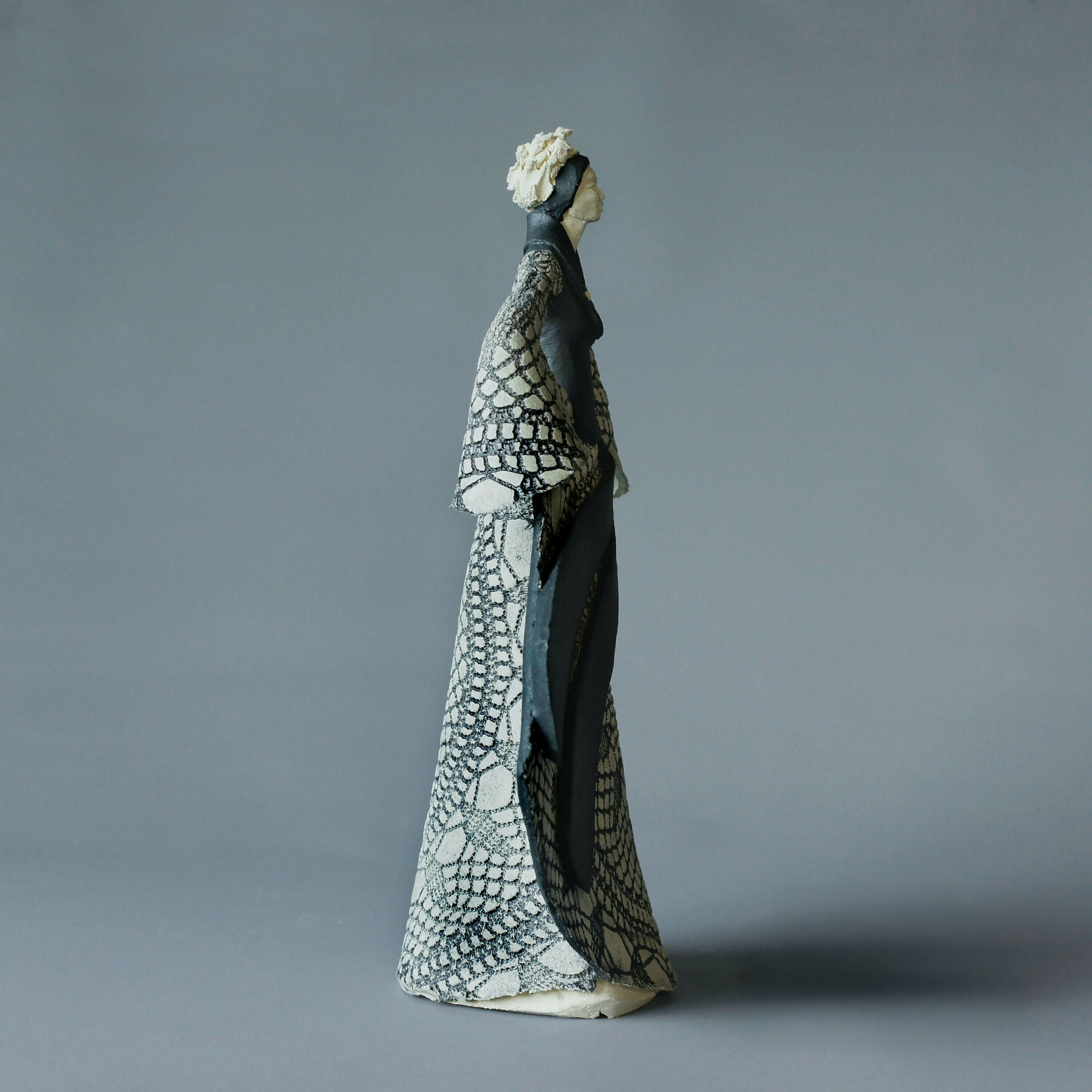 statuette_madame_noir_et_blanc_n°333_jeanne_sarah_bellaiche copie | EMPREINTES Paris