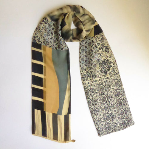 Foulard mousseline soie Graphic flower blue | EMPREINTES Paris - EMPREINTES Paris