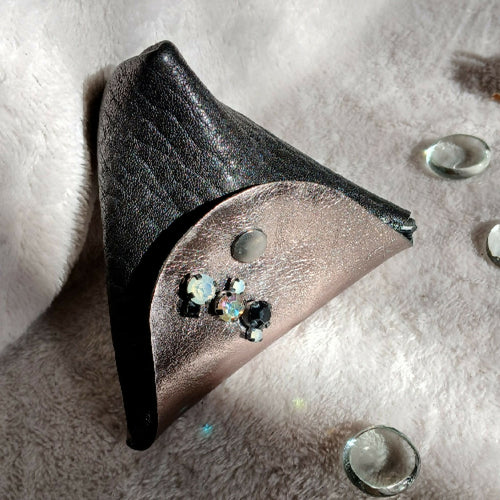 porte_monnaie_obsidienne_occi_tanne copie | EMPREINTES Paris - EMPREINTES Paris