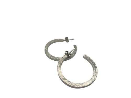 creoles_en_argent_martele_artyssia copie | EMPREINTES Paris - EMPREINTES Paris