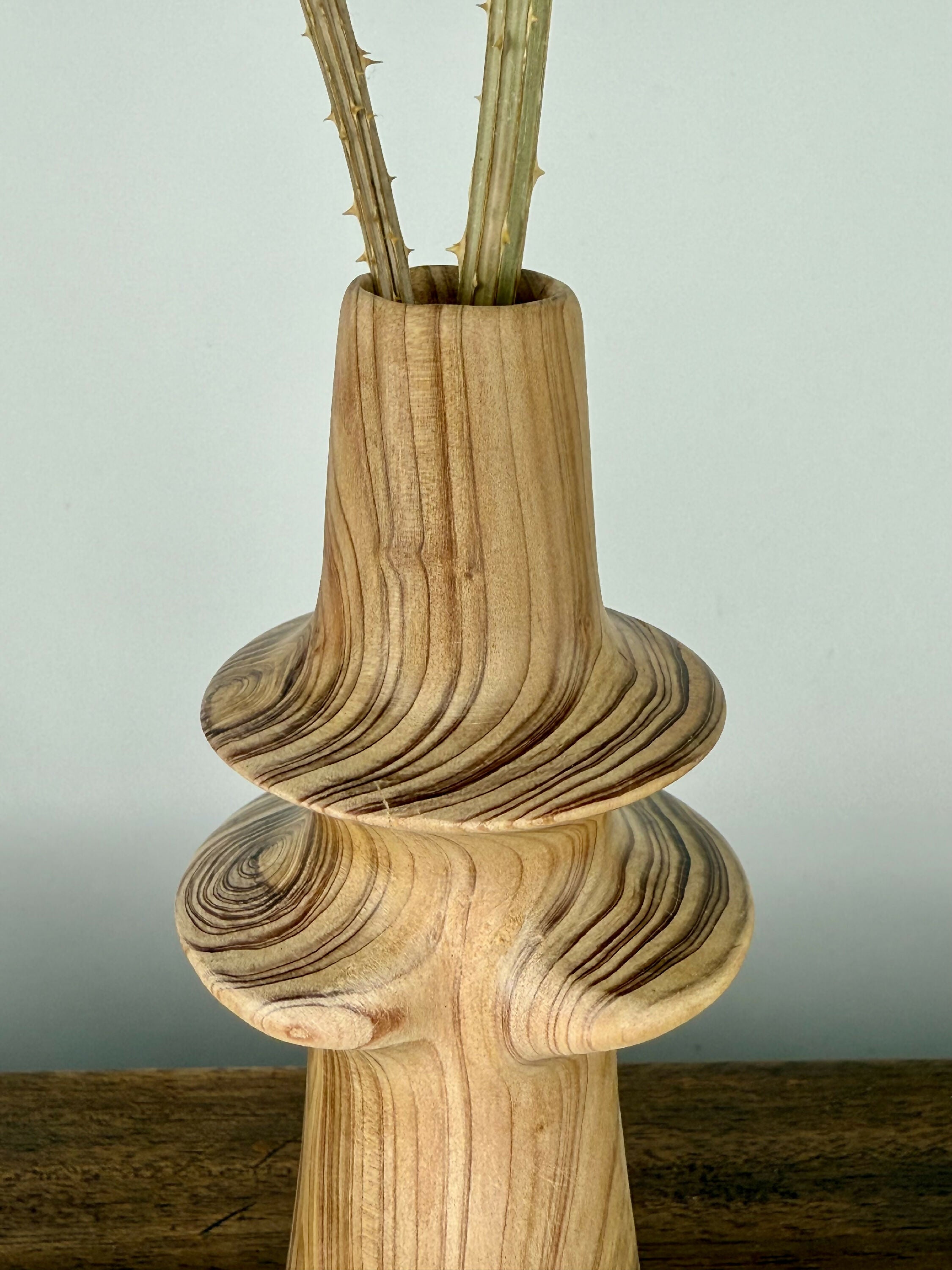 Vase en Cèdre #5 | EMPREINTES Paris