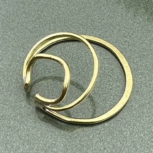 boucles_doreille_escargot_de_bourgogne_laiton_atelier_lor copie | EMPREINTES Paris - EMPREINTES Paris