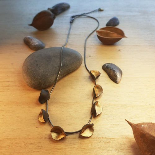 collier_tonka_espace_noir_et_or_aurelie_lejeune copie | EMPREINTES Paris - EMPREINTES Paris