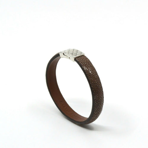 bracelet_en_galuchat_marron_fermoir_sirena_sylvie_zarnowski copie | EMPREINTES Paris - EMPREINTES Paris