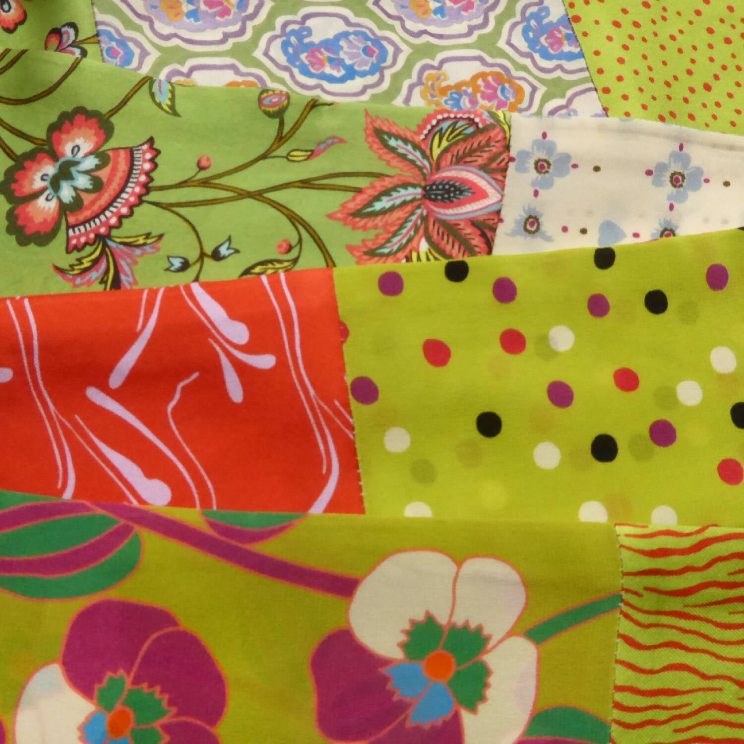 Zlzxom5sZE | EMPREINTES Paris