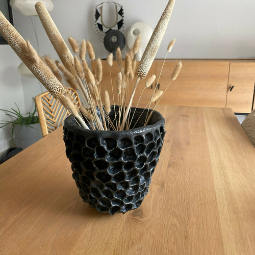 Pot sculpture Aérolithe | EMPREINTES Paris - EMPREINTES Paris