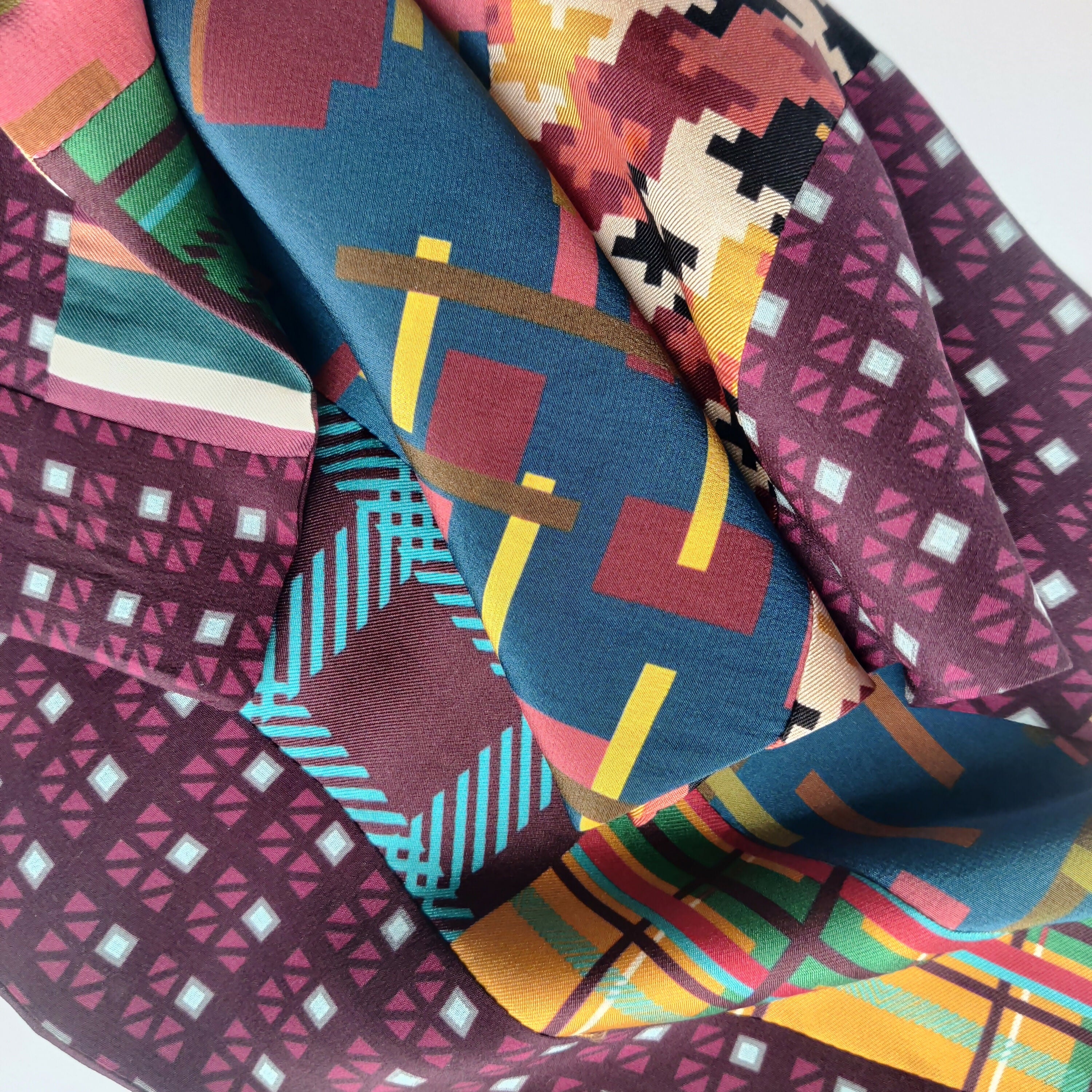 Foulard pointe soie- geometric blue | EMPREINTES Paris