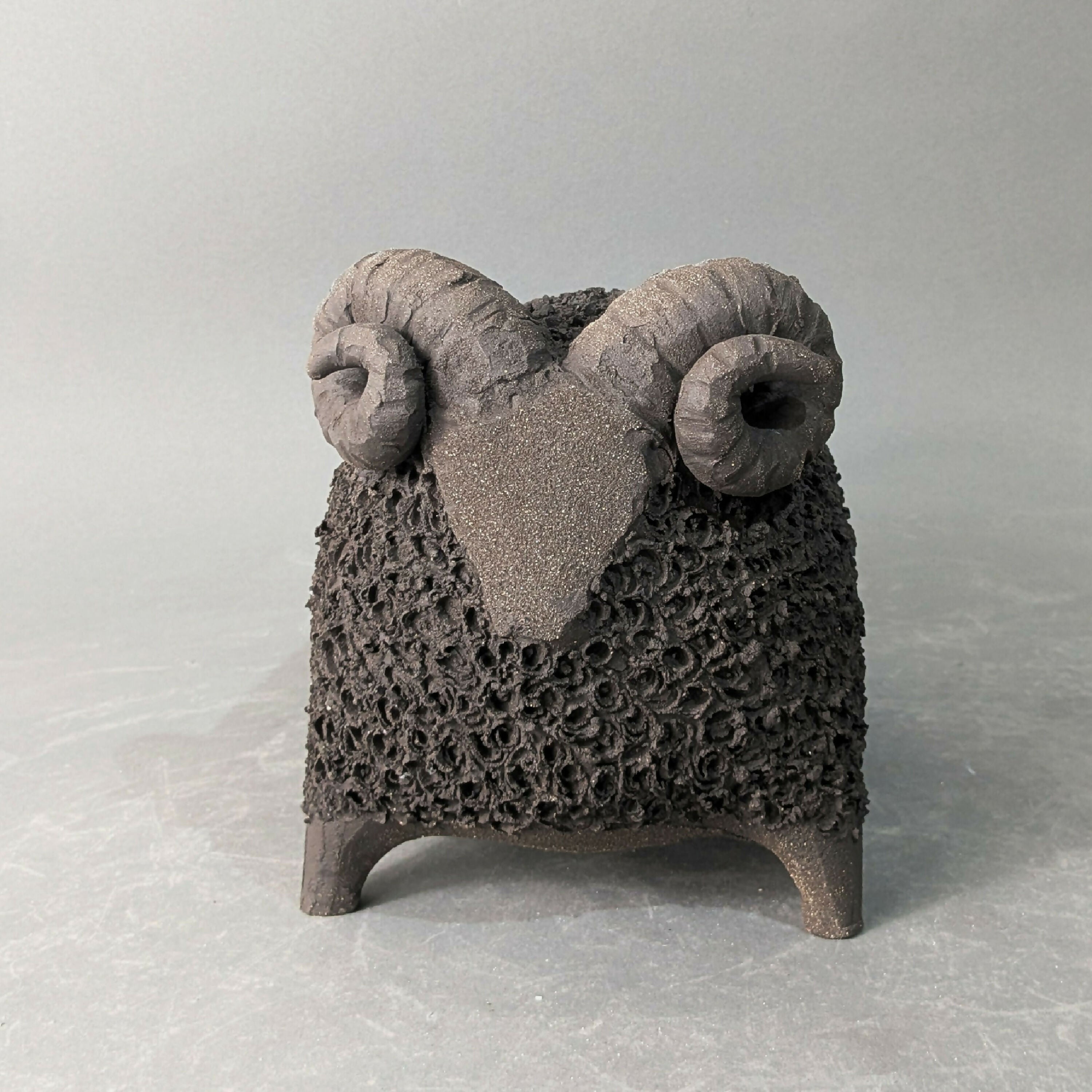 Sculpture Bélier Noir Collection Classique | EMPREINTES Paris