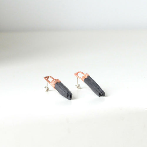 boucles_doreilles_porcelaine_noire_cuivre_lady_c_atelier_christine_moquet copie | EMPREINTES Paris - EMPREINTES Paris