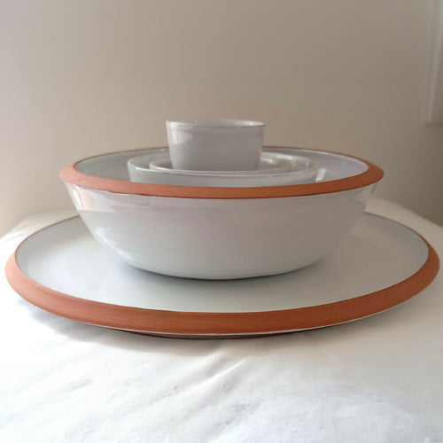 Assiette Asplenium bordure en faïence rouge | EMPREINTES Paris - EMPREINTES Paris