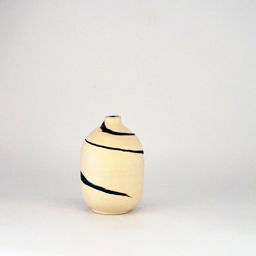 petit_soliflore_blanc_et_noir_serie_nuages_2_potje copie | EMPREINTES Paris - EMPREINTES Paris