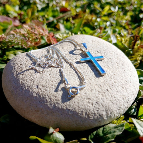 collier_croix_en_email_champleve_sur_argent_les_emaux_arediens_lemail_grand_feu_de_limoges copie | EMPREINTES Paris - EMPREINTES Paris