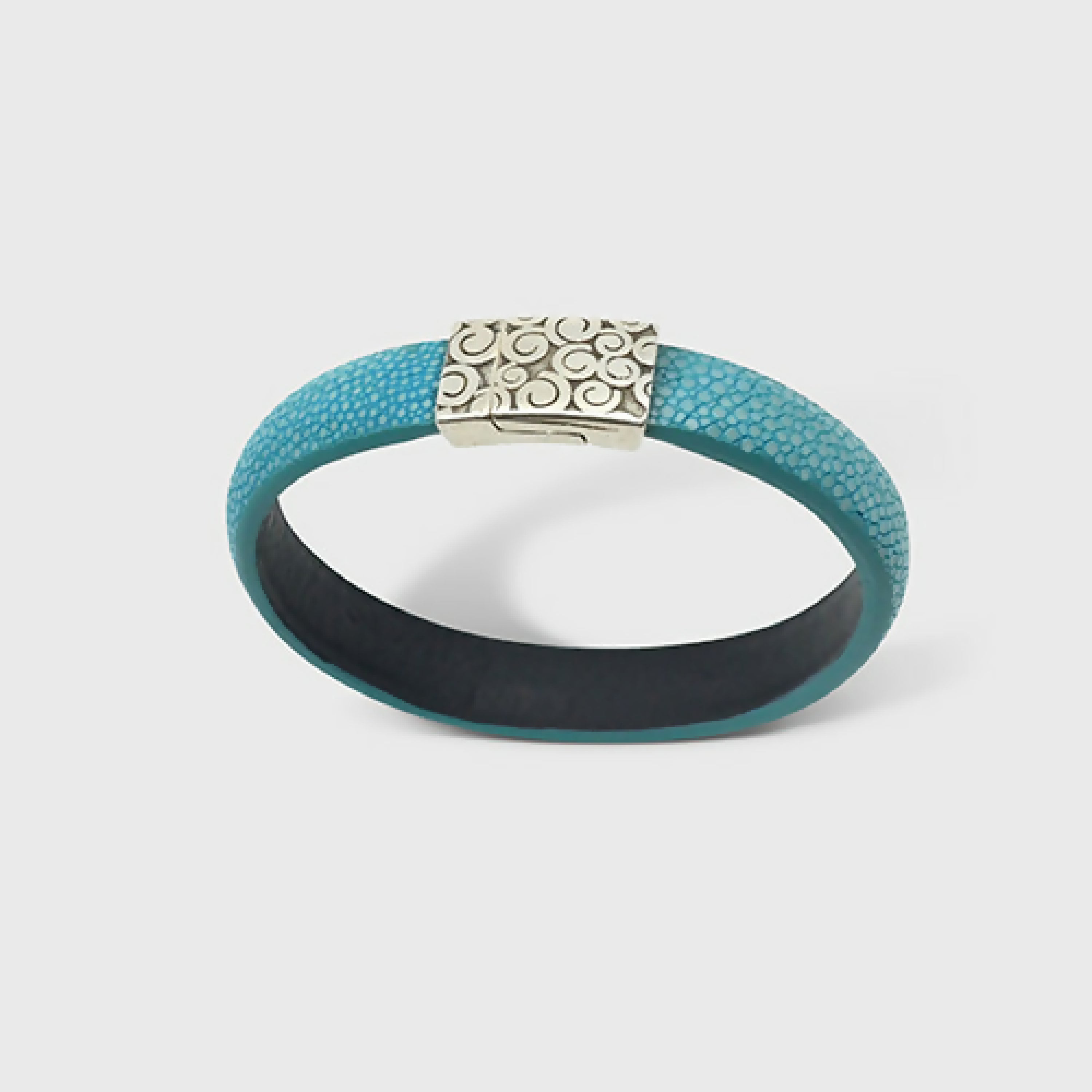 Bracelet en Galuchat turquoise- Fermoir EOLE | EMPREINTES Paris