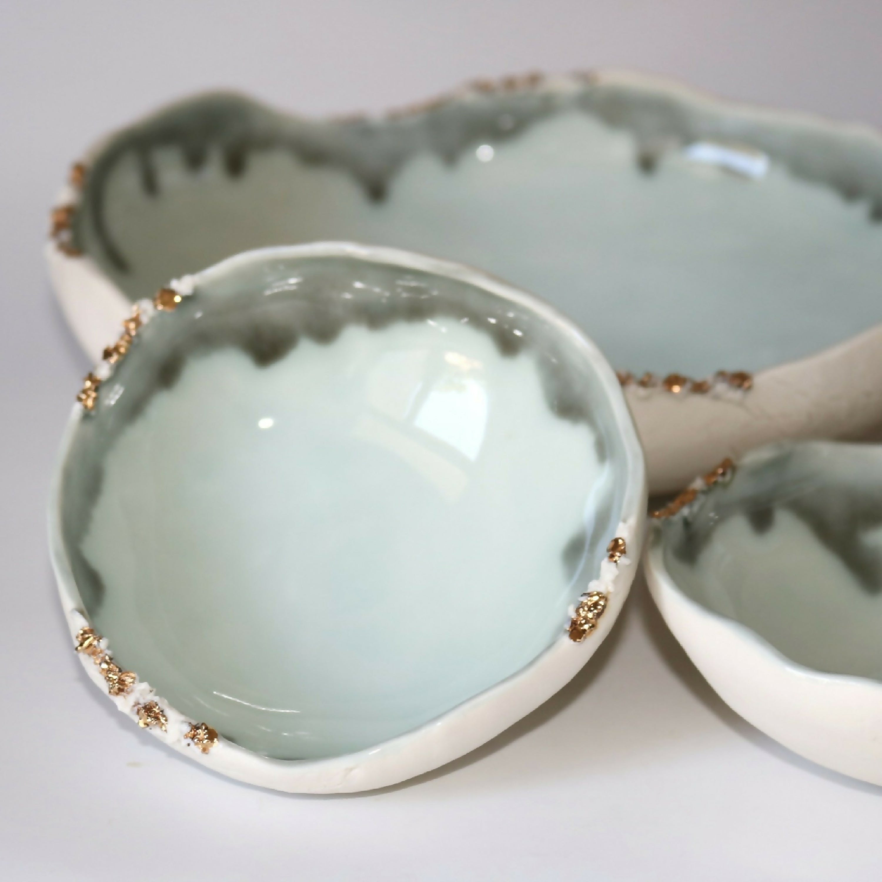 ensemble_de_service_saladier_et_ramequins_en_porcelaine_royale_cglabsete copie | EMPREINTES Paris