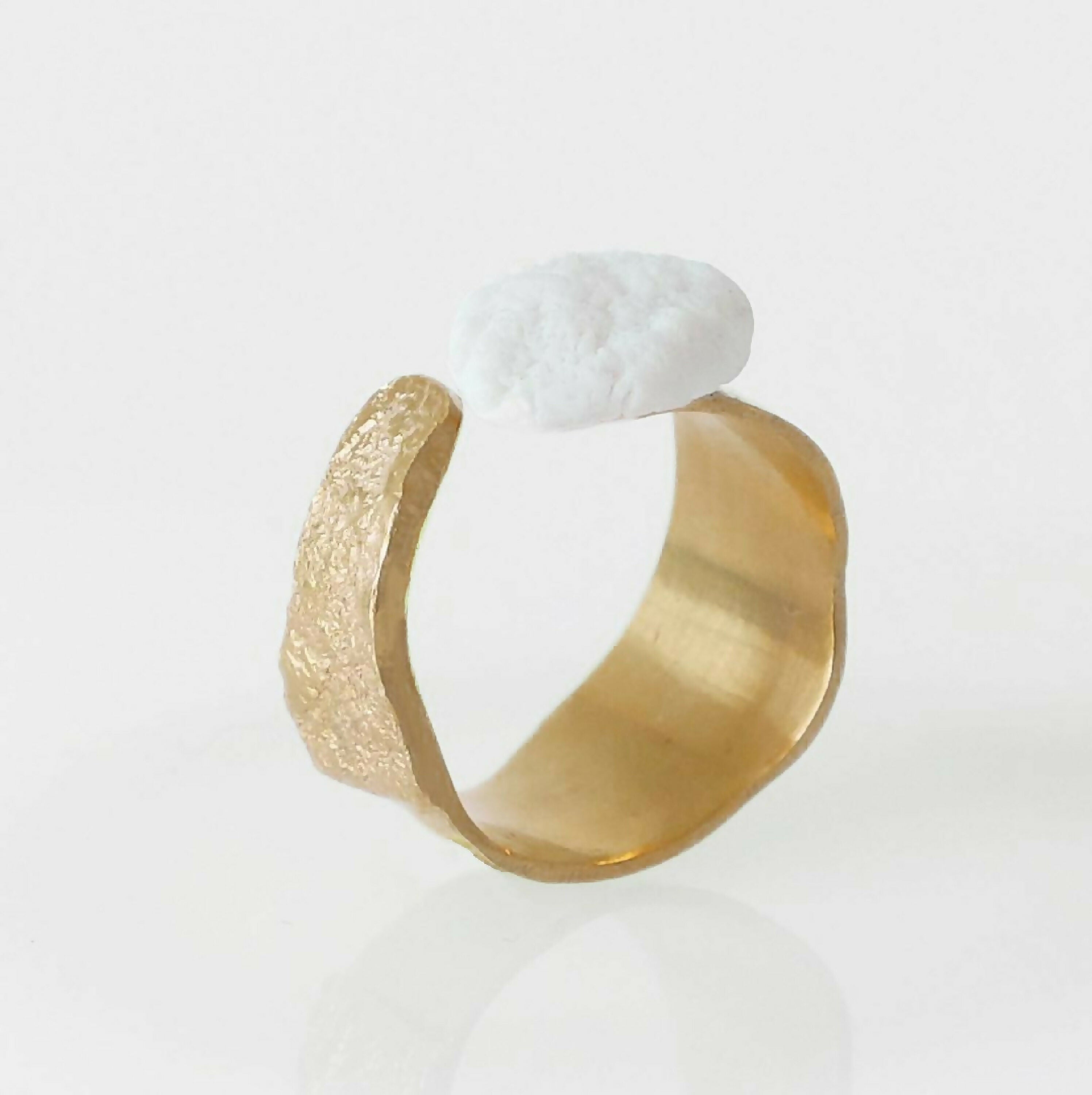 8jVay1v2gJ | EMPREINTES Paris