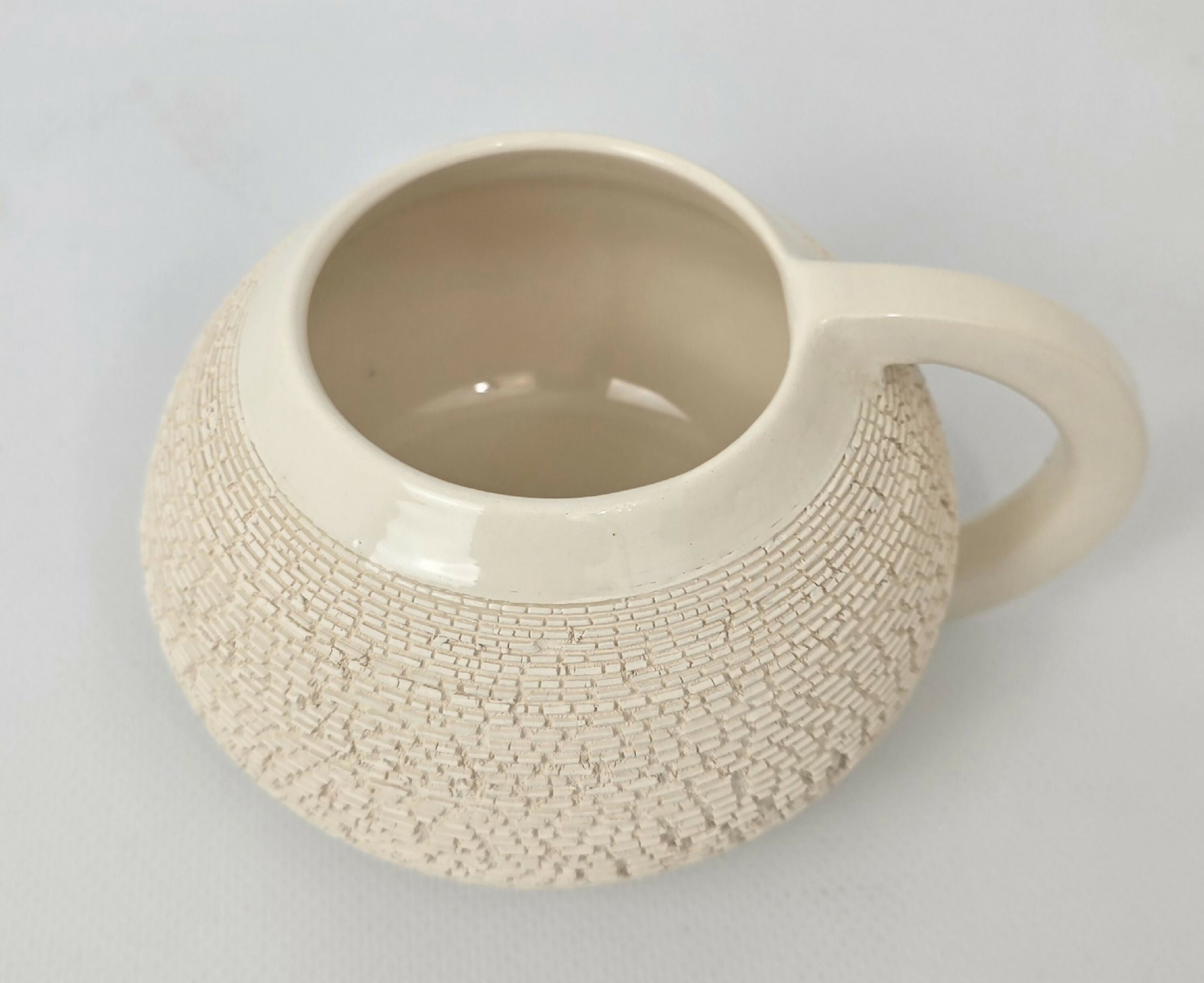 Grande tasse contemporaine 1- Édition Atelier - Hiver 2025 | EMPREINTES Paris